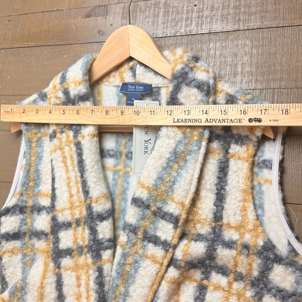 NWT New York Clothing Co. Plaid Sherpa Vest | Soft Fuzzy Check Print 1X - Picture 9 of 14